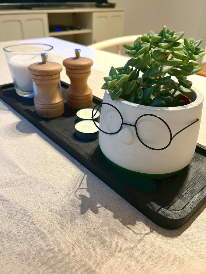 Le-host Apartment